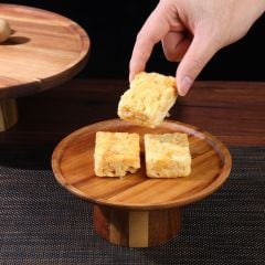 Khay Trưng Bày Bánh Cao Chân Gỗ Keo Acacia Kiểu INS