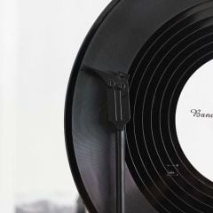 Đồ Trang Trí Đĩa Than Pha Lê Giao Thoa Bauhaus Hiện Đại