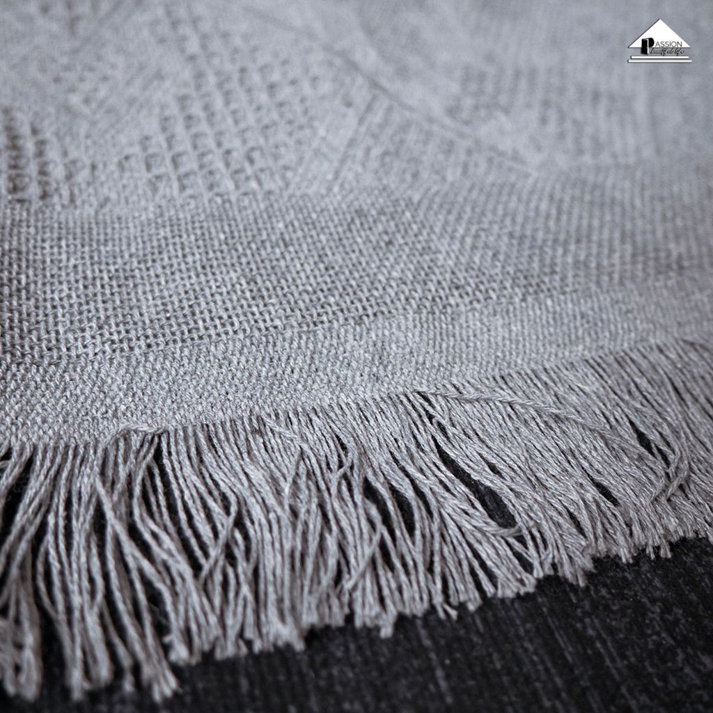 Chăn thảm phủ ghế sofa đan len tua rua màu xám lưới