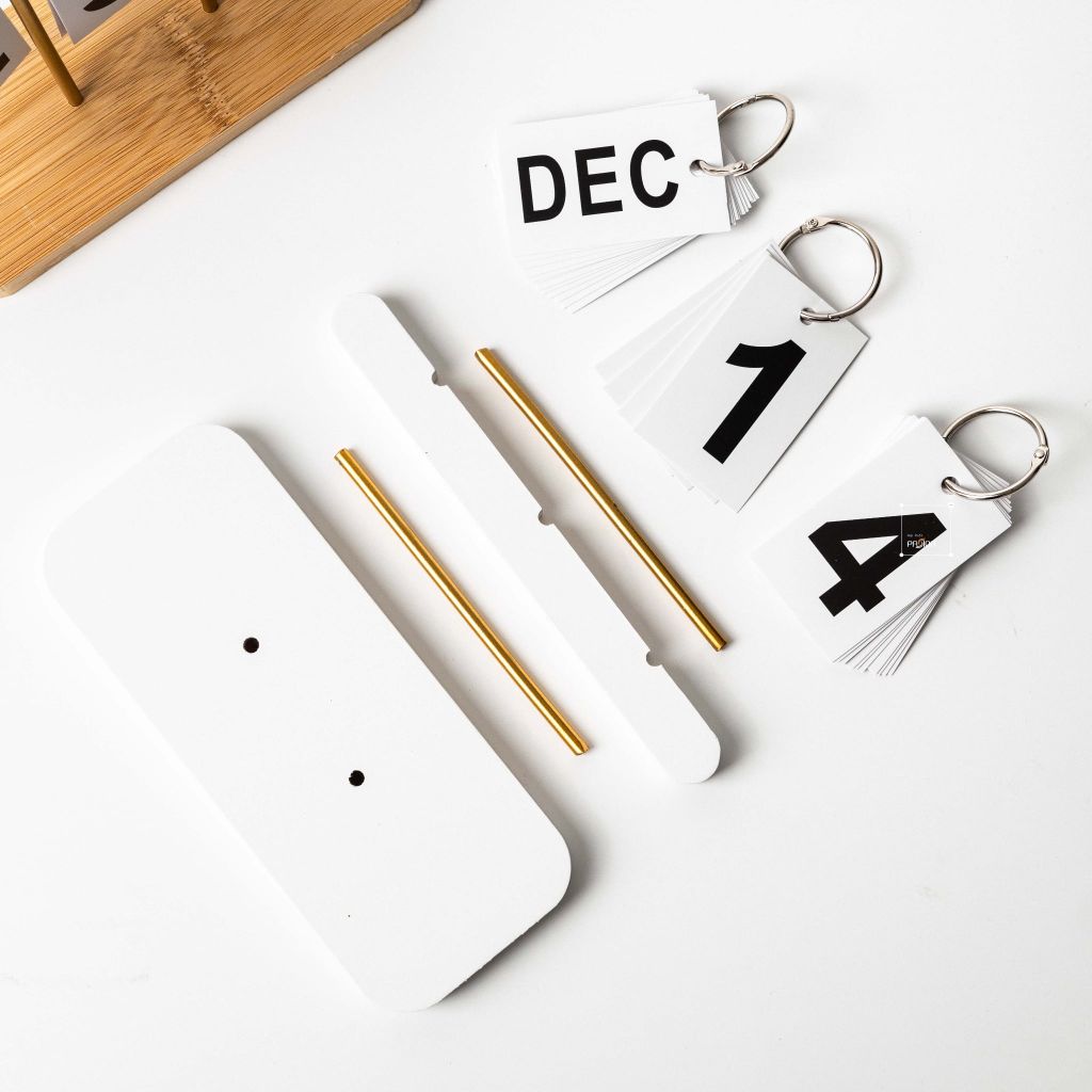 Lịch Decor Ngày Tháng Tự Lật Bằng Gỗ