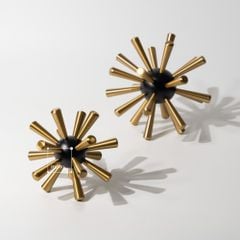 Đồ Trang Trí Tủ Kệ Quả Cầu Gai Hợp Kim Sáng Tạo