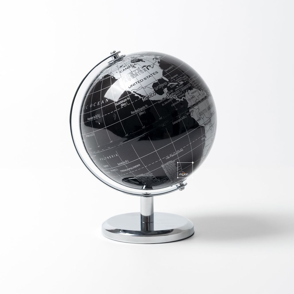 Quả Địa Cầu Chrome Sang Trọng