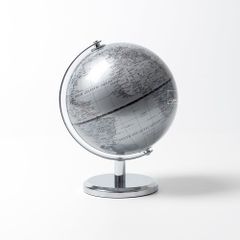 Quả Địa Cầu Chrome Sang Trọng