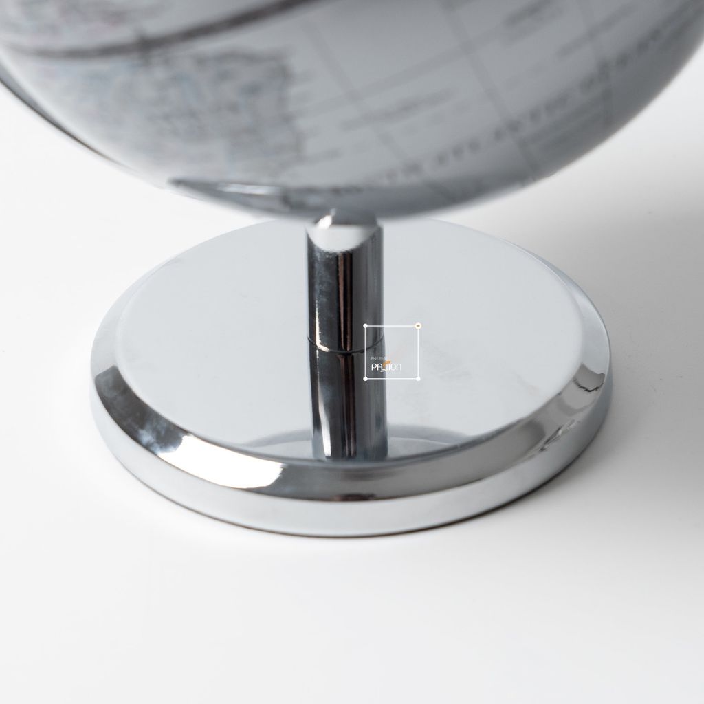 Quả Địa Cầu Chrome Sang Trọng