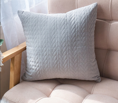 Vỏ Gối Tựa Lưng Chần Bông Dập Lá Ba Chiều 2 Mặt