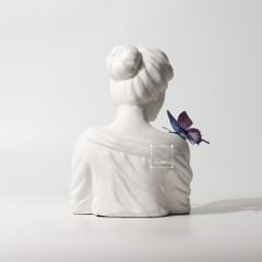 Tượng Cô Gái Điêu Khắc Phủ Khăn Lưới Sang Trọng