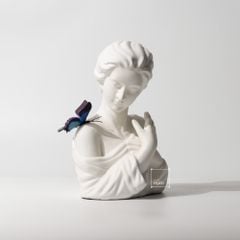 Tượng Cô Gái Điêu Khắc Phủ Khăn Lưới Sang Trọng