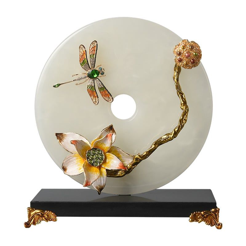 Tượng Trang Trí Đĩa Ngọc Bích Chuồn Chuồn Hoa Sen