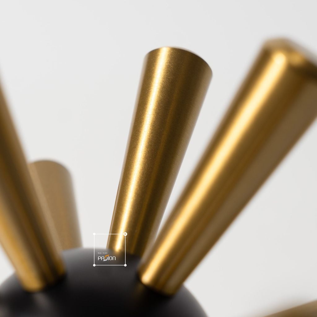 Đồ Trang Trí Tủ Kệ Quả Cầu Gai Hợp Kim Sáng Tạo