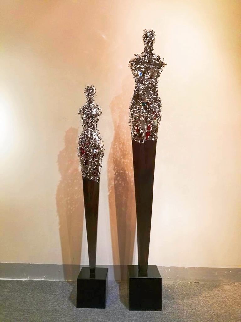 Tượng Điêu Khắc Lớn Nghệ Thuật Hình Nữ Thần Đương Đại