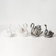 Tượng Đôi Thiên Nga Màu Ngọc Trai Châu Âu Hiện Đại