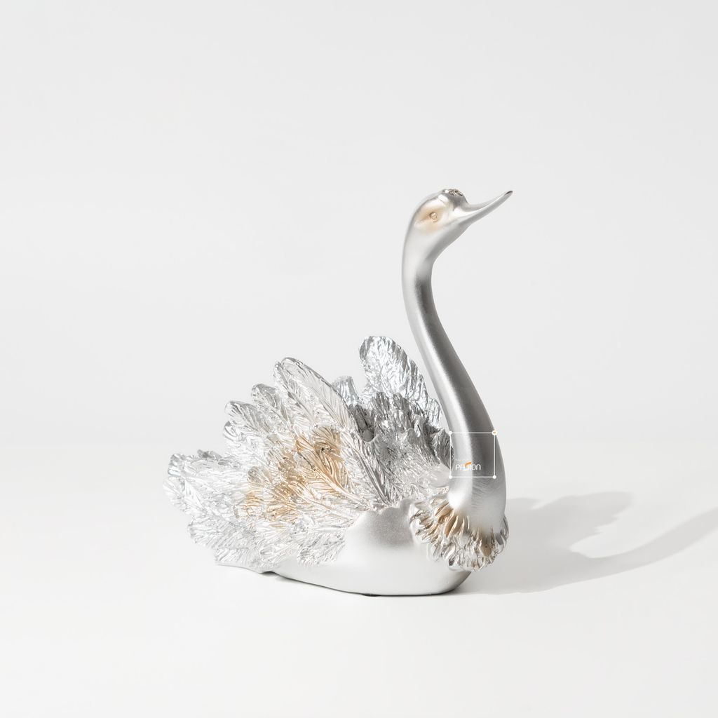 Tượng Đôi Thiên Nga Màu Ngọc Trai Châu Âu Hiện Đại