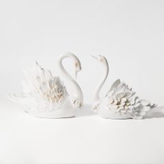 Tượng Đôi Thiên Nga Màu Ngọc Trai Châu Âu Hiện Đại