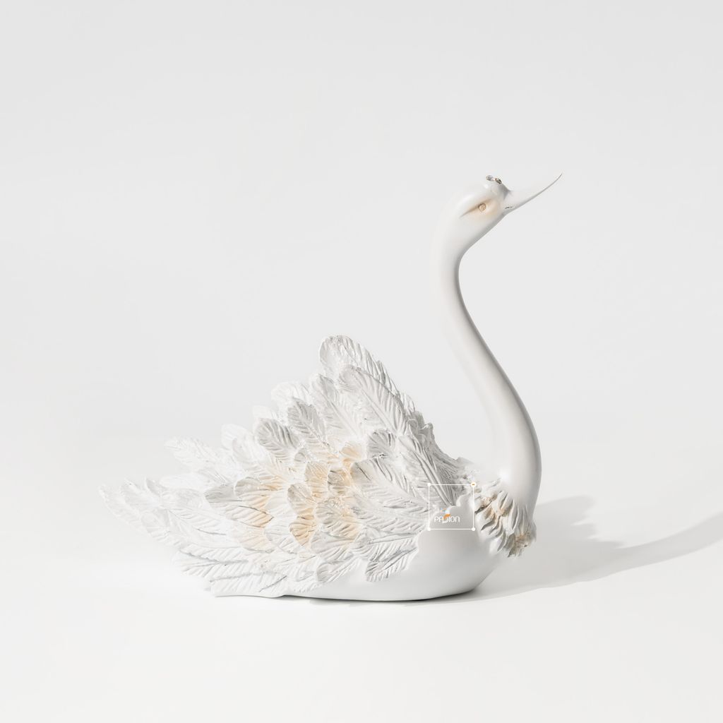 Tượng Đôi Thiên Nga Màu Ngọc Trai Châu Âu Hiện Đại