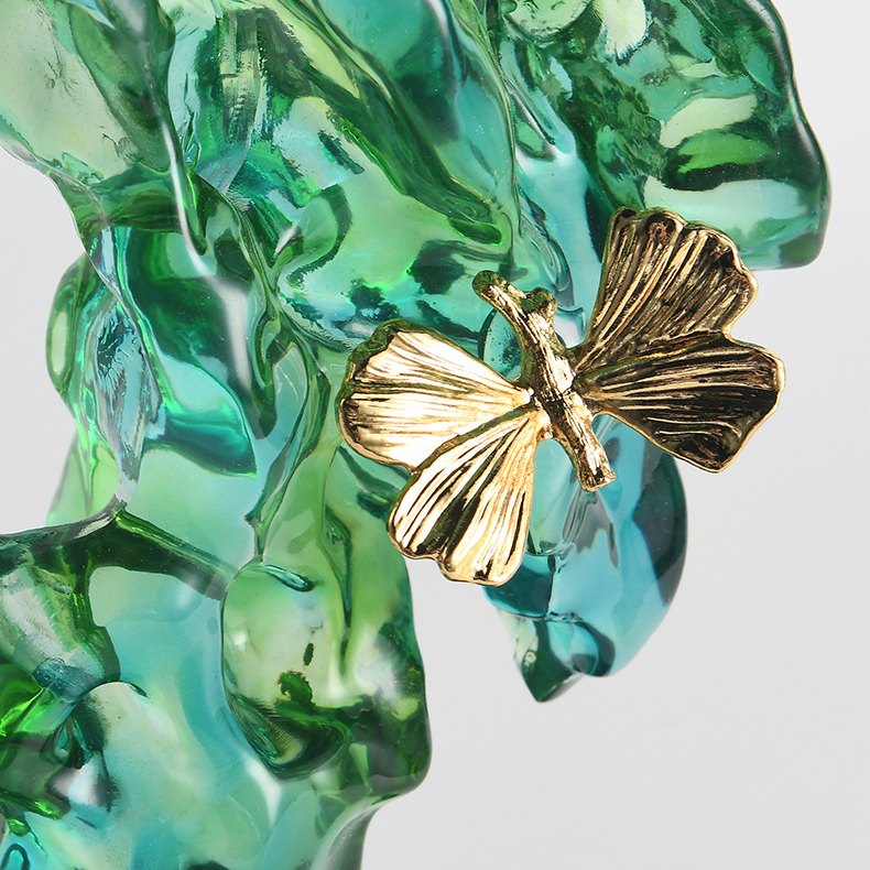 Tượng Nghệ Thuật Cánh Bướm Và Sóng Đá