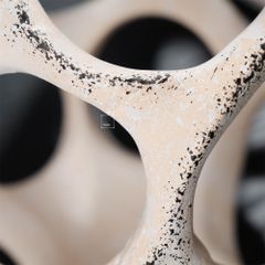 Tượng Trang Trí Hình Cầu Rỗng Phong Cách Wabi Sabi Tối Giản