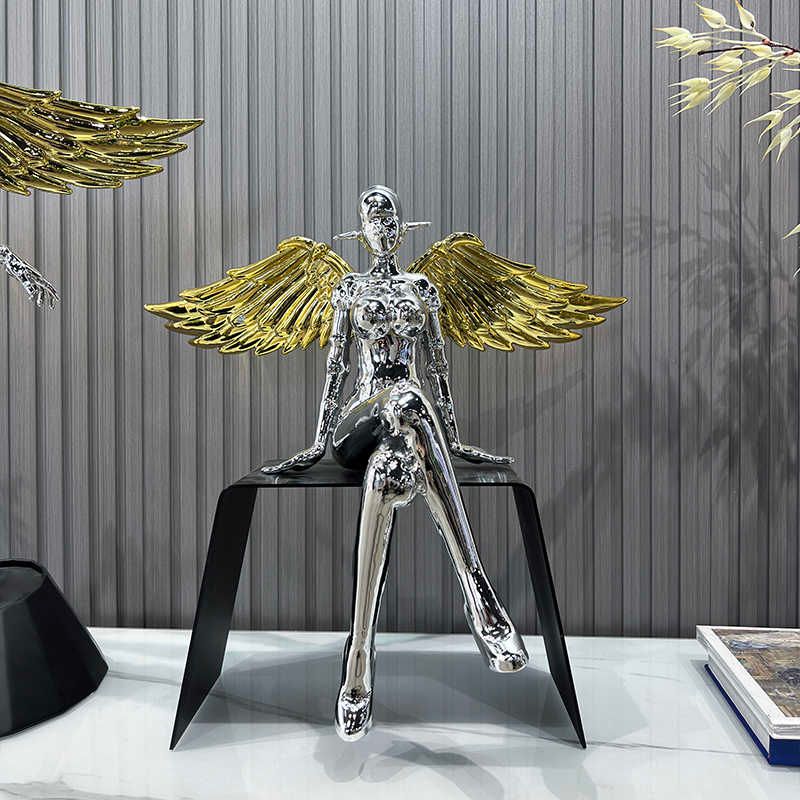 Tượng Nghệ Thuật Thiên Thần Ngồi Composite Mạ Titan