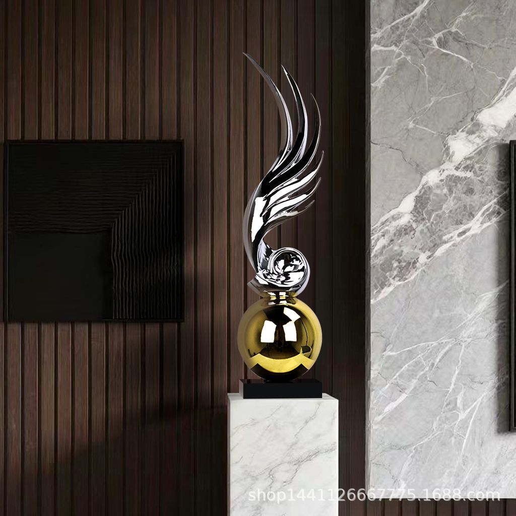 Tượng Trang Trí Để Sàn Hình Cánh Chim Mạ Điện