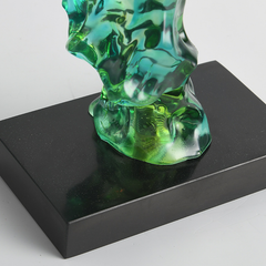 Tượng Nghệ Thuật Cánh Bướm Và Sóng Đá