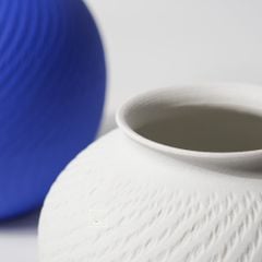 Bình Hoa Gốm Thủ Công Xanh Trắng Nghệ Thuật Hiện Đại