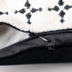 Vỏ Gối Tựa Lưng Hoa Văn Xanh Kiểu Pháp Sang Trọng