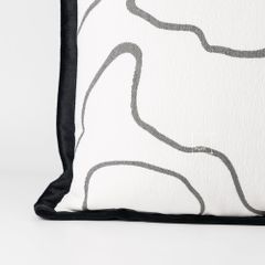 Vỏ Gối Tựa Lưng Trắng Đen Phong Cách Bắc Âu Tối Giản