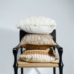 Vỏ Gối Tựa Lưng Vuông Dệt Thủ Công Wabi Sabi Tông Be Cao Cấp