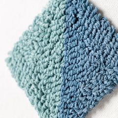 Vỏ Gối Tựa Lưng Canvas Thêu Nổi Hình Học Xanh Ngọc