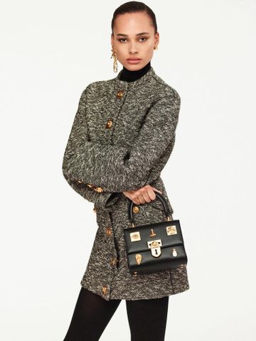 ÁO KHOÁC NỮ SCH* NÚT VUÔNG KIM LOẠI – PHOM LỬNG TWEED XÁM (2025)