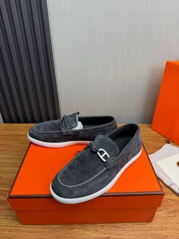 GIÀY MOCCASIN NAM HM DA BÊ LỘN NHUNG MỊN, DÂY DA BỆN & KHÓA CHAÎNE