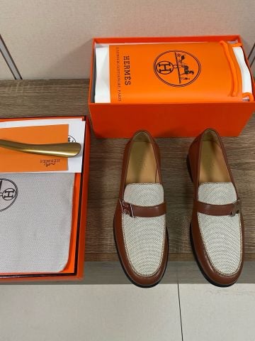 GIÀY LOAFER NAM H M MILTON PHỐI CANVAS DỆT – DA BÊ, KHÓA H CORSIVO