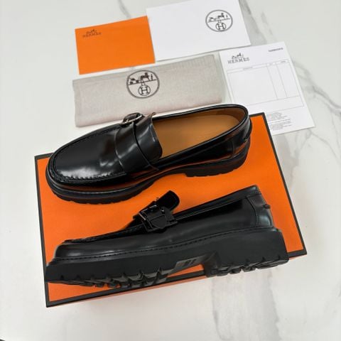 GIÀY LOAFER NAM H M GENTLE ĐẾ DÀY DA BÊ BÓNG ĐAI NGANG BUCKLE