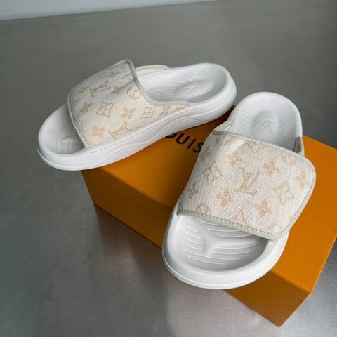 DÉP NAM LV* MONOGRAM DÁN DÂY XANH PASTEL