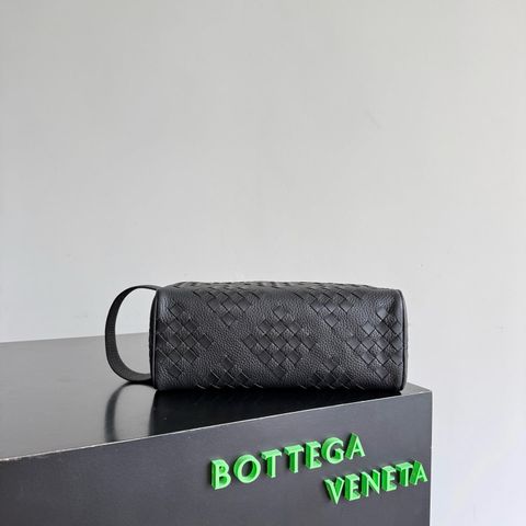 TÚI CẦM TAY NAM NỮ B V INTRECCIATO PHỐI DA BÊ – PHOM TRAVEL POUCH (HÀNG ORDER QUỐC TẾ)