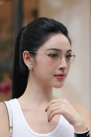 Gọng kính nữ GUCC*