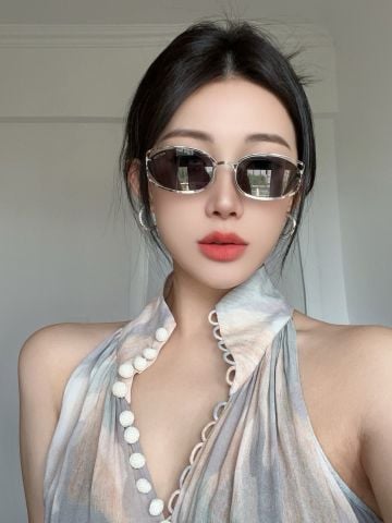 KÍNH MẮT NAM NỮ G C PHOM VUÔNG THANH LỊCH