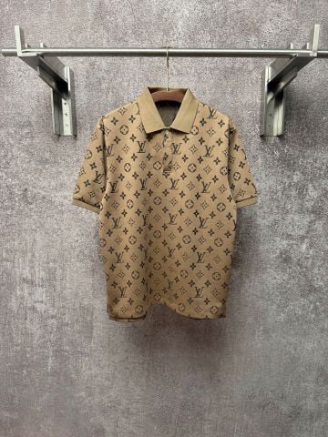 ÁO POLO NAM L V MONOGRAM JACQUARD TOÀN THÂN PHOM GỌN SANG TRỌNG