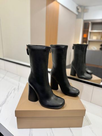 BOOT NỮ BURB* GÓT TRỤ 10.5CM – DA Ý CO GIÃN, CỔ TRUNG