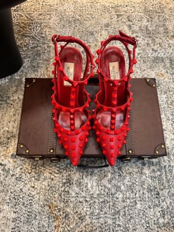 GIÀY NỮ CAO GÓT VALENTINOO*  ROCKSTUD MESH