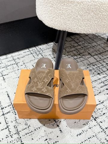 DÉP NAM L*V OASIS ĐẾ DÀY MONOGRAM SANG TRỌNGp độc