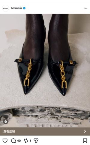 GIÀY SỤC CAO GÓT NỮ BLM CHAIN CHARM MŨI NHỌN PHÁ CÁCH CAO 5.5CM