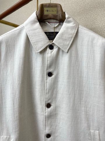 ÁO KHOÁC NAM LP DÁNG CỔ BẺ CHẤT VẢI NHẬP MỀM MỊN PHONG THÁI TINH GỌN