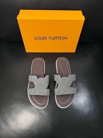 DÉP NAM LV WATERFRONT MULE QUAI H MONOGRAM DẬP NỔI,
