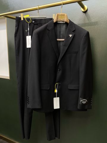 BỘ SUIT NAM D R PHOM TAILORING THANH LỊCH, CÀI ÁO ONG KIM LOẠI