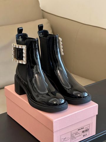 BOOT NỮ Roger* Vivie*r  CỔ NGẮN DA BÓNG BUCKLE