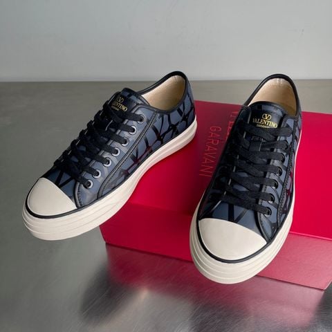 SNEAKER NAM VLTN DÁNG LOW-TOP TOTALOOP – HỌA TIẾT SIGNATURE