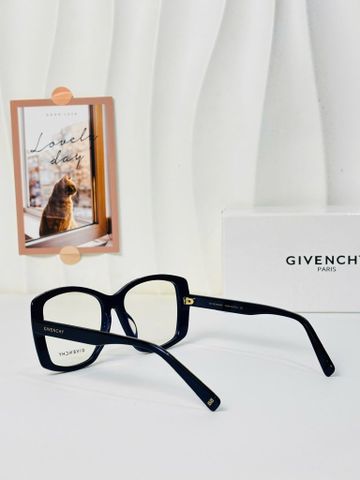 KÍNH MẮT NỮ G V C PHOM VUÔNG OVERSIZE BO MỀM, GỌNG BẢN DÀY PHỐI LOGO KIM LOẠI