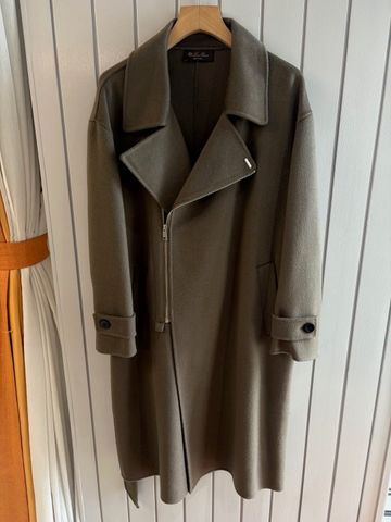 ÁO KHOÁC DẠ UNISEX DÁNG TRENCH HERRINGBONE, CỔ LẬT DỰNG PHONG THÁI