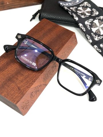 KÍNH MẮT NAM NỮ chrome* hearts*  * CÀNG KHẮC HOA VĂN – FORM DỄ ĐEO, THANH LỊCH