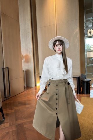 CHÂN VÁY NỮ DIO A-LINE CẠP CAO MÀU KHAKI – BELT ĐỒNG BỘ, PHOM XOÈ THANH LỊCH